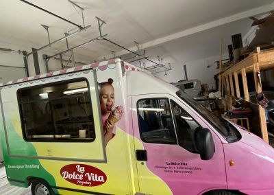 Fahrzeugbeschriftung Eiswagen La Dolce Vita