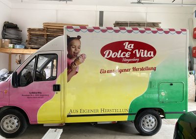 Fahrzeugbeschriftung Eiswagen La Dolce Vita